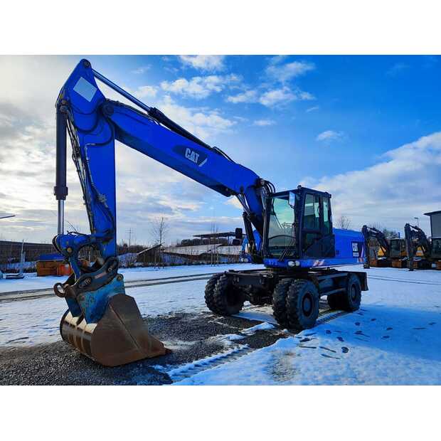 2010 Caterpillar M322D-45542686