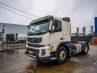 صورة ل رؤوس شاحنات 2010 فولفو FMX 420