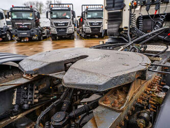 2010-volvo-fmx-420-1424539-45549292