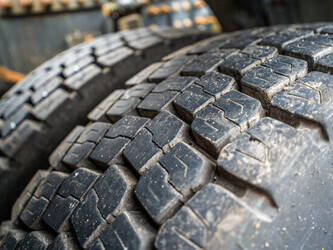 2010-volvo-fmx-420-1424539-45549297