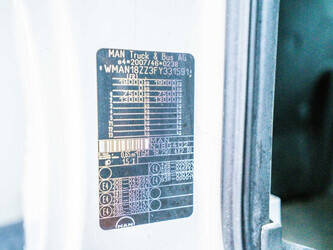 2015-man-tgm-18-290-1424540-45549318