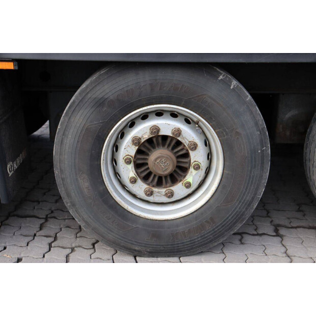 2017 كرون OTHERS-45549430