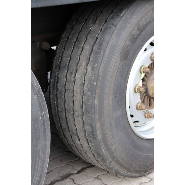 2017 كرون OTHERS-45549432