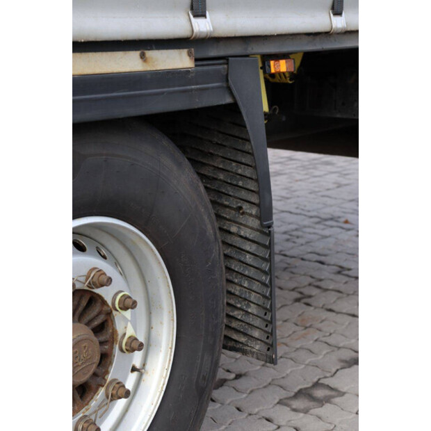 2017 كرون OTHERS-45549433