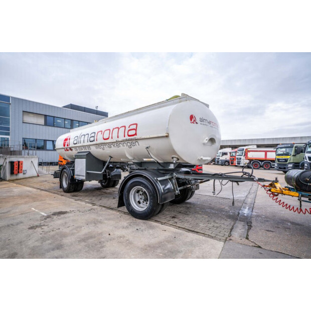 1983 VAN DEN DIJSEL OTHERS-45549458