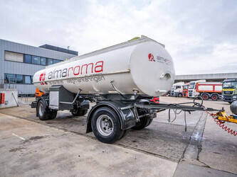 1983-van-den-dijsel-others-45549458