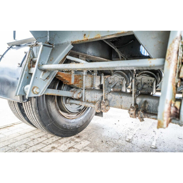 1983 VAN DEN DIJSEL OTHERS-45549463