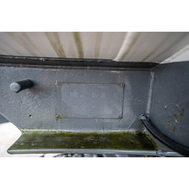 1983 VAN DEN DIJSEL OTHERS-45549465