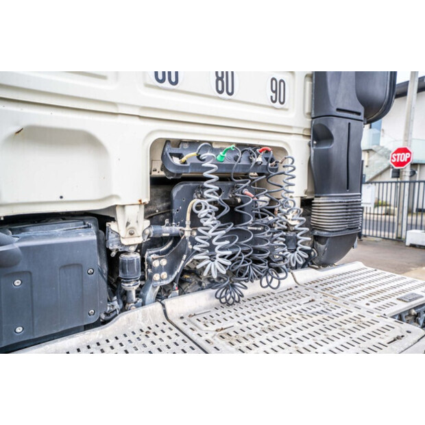 2020 داف XF 480-45549475