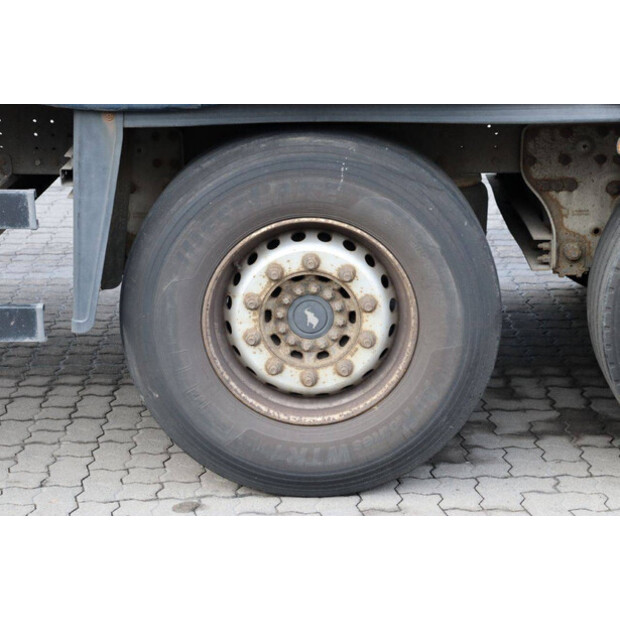 2016 شميتز كارجوبول OTHERS-45549507