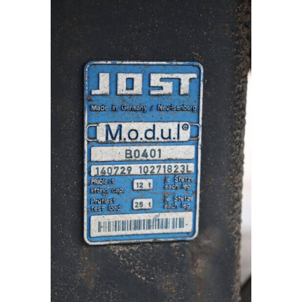 2014 كرون OTHERS-45549618