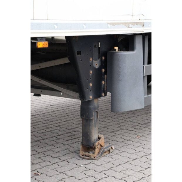 2017 شميتز كارجوبول OTHERS-45549719