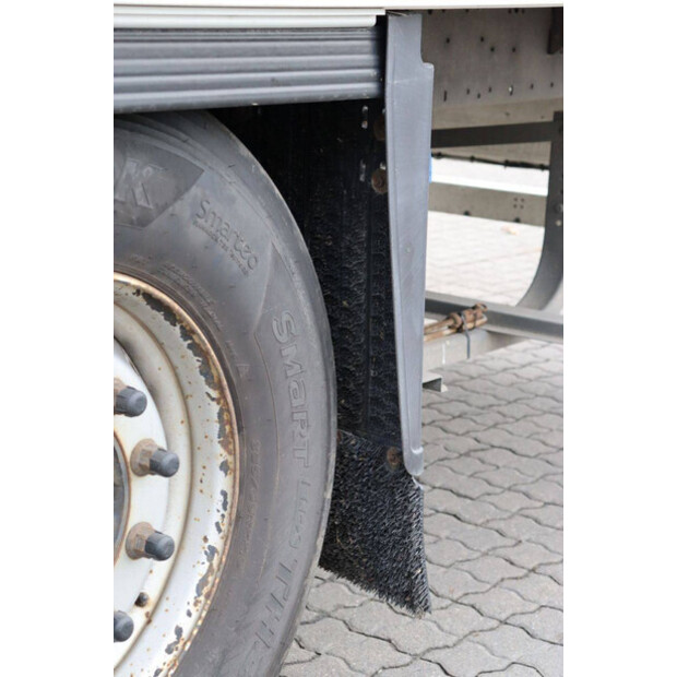 2017 شميتز كارجوبول OTHERS-45549726