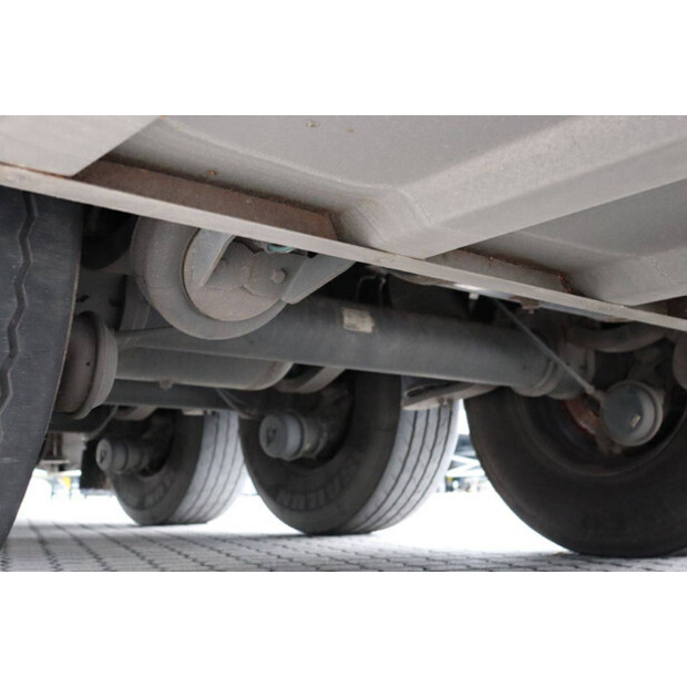 2017 شميتز كارجوبول OTHERS-45549783