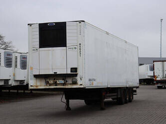 صورة ل مقطورات التي يتم التحكم في درجة الحرارة 2017 شميتز كارجوبول OTHERS للبيع في بلجيكا