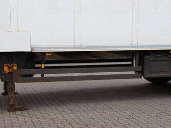 2017-schmitz-cargobull-others-1424557-45549958