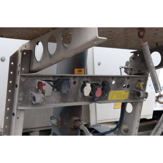 2018 شميتز كارجوبول OTHERS-45550149