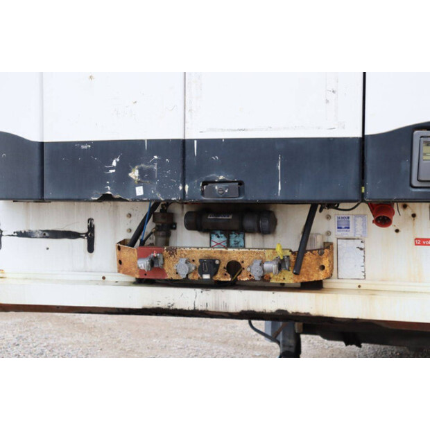 2005 شميتز كارجوبول SKO24-45551081