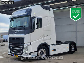Image for Semi Trucks 2017 Volvo FH500