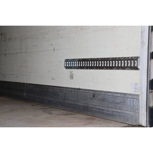 2005 شميتز كارجوبول SKO24-45551143