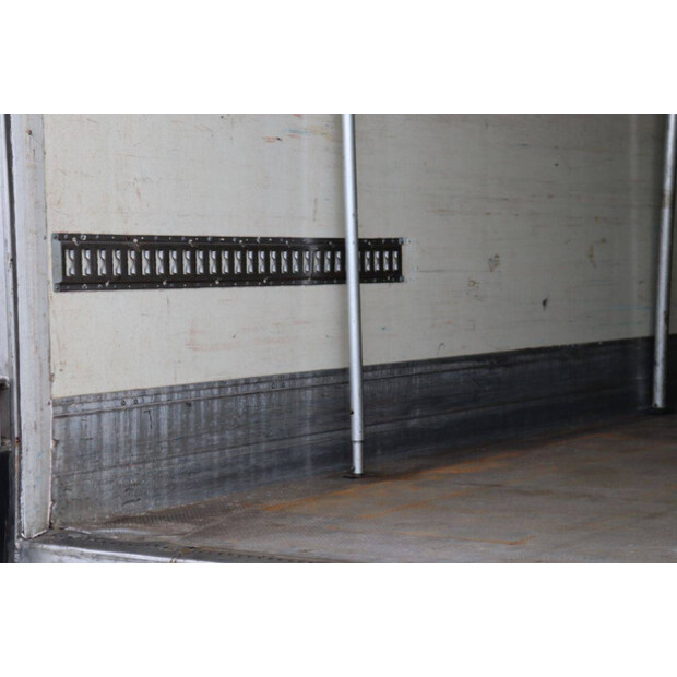 2005 شميتز كارجوبول SKO24-45551147