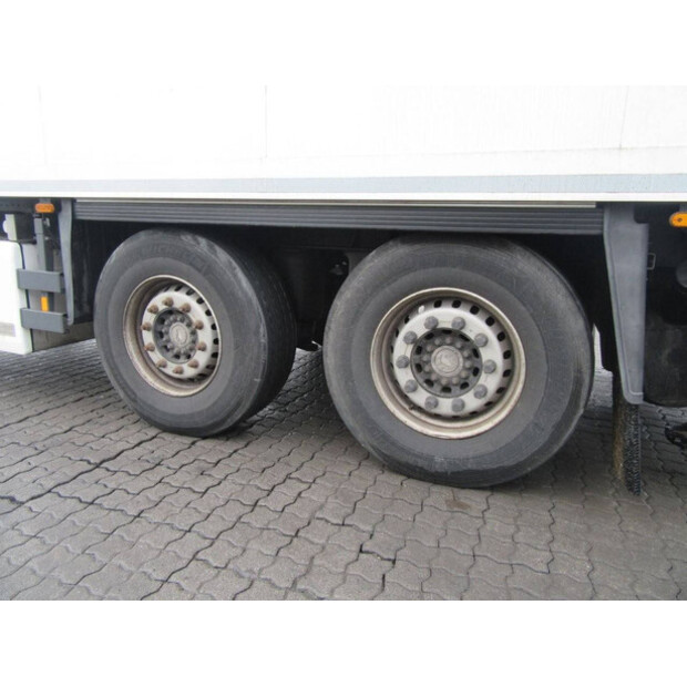 2017 شميتز كارجوبول OTHERS-45551512