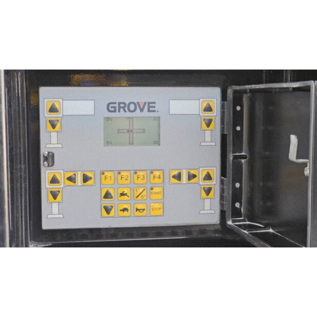 2017 GROVE GMK4100L-1-45552325