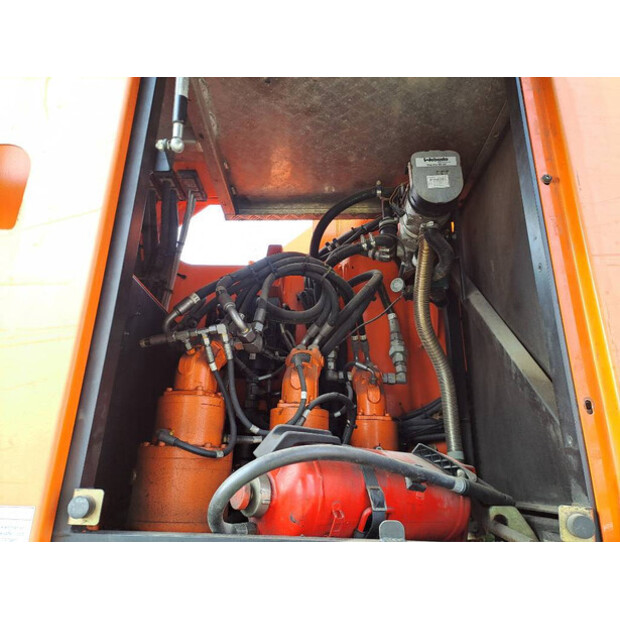 2014 GROVE GMK6300L-45552373