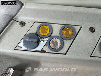 2011-liebherr-r974c-45552404