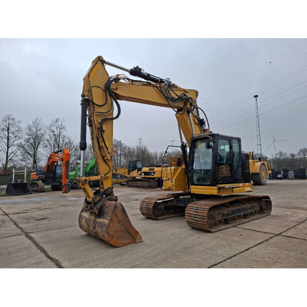 2016 Caterpillar 325FLCR-45552407