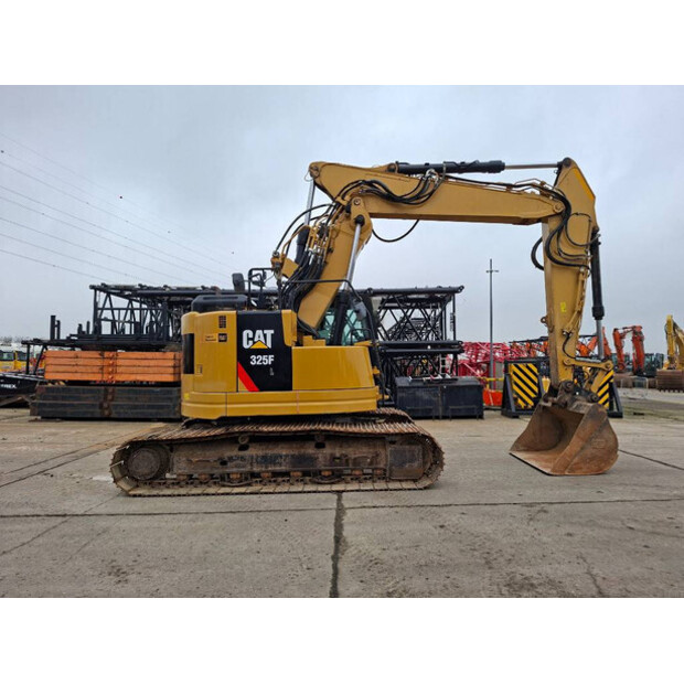 2016 Caterpillar 325FLCR-45552410