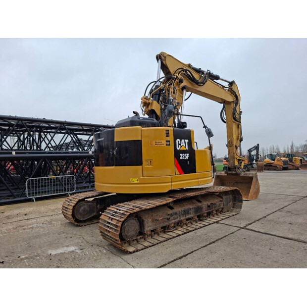2016 Caterpillar 325FLCR-45552411