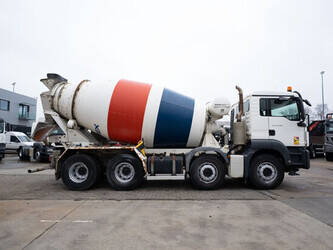 2015-man-tgs-32-360-1424608-45552503