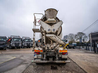 2015-man-tgs-32-360-1424608-45552505