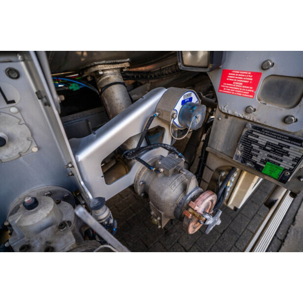 2013 داف CF 460-45552549