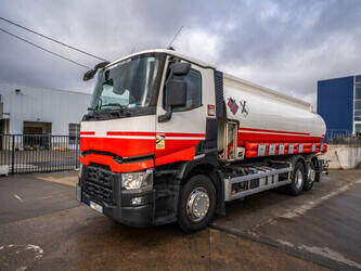 صورة ل شاحنات 2015 رينو T380