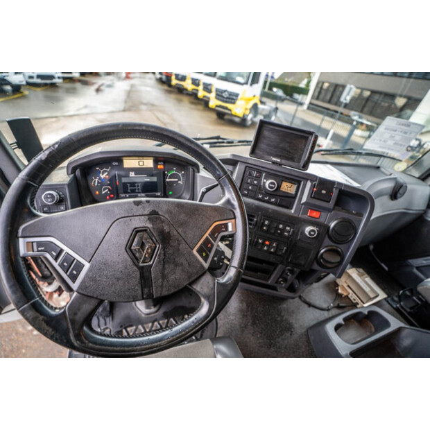 2015 رينو T380-45552675