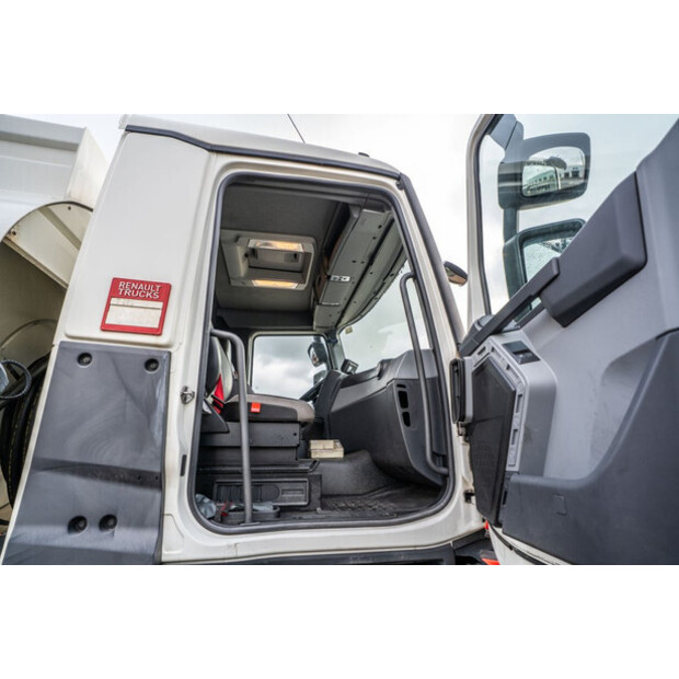 2015 رينو T380-45552676