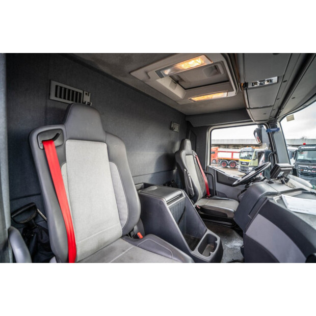 2015 رينو T380-45552677