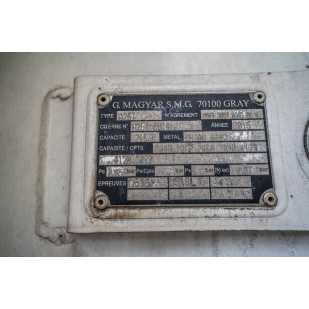 2015 رينو T380-45552682