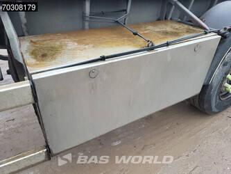 2007-burg-others-1424712-45553682