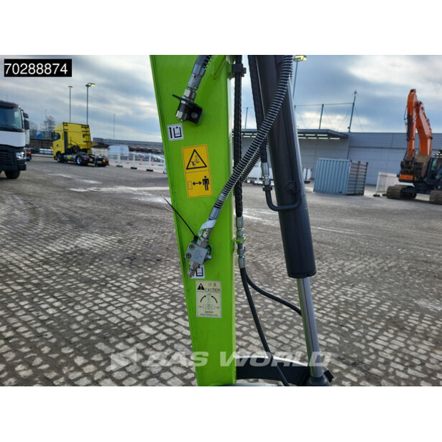 2024 زووم ليون ZE26GU-45553796