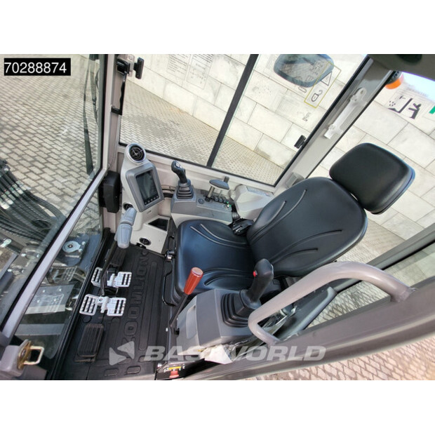 2024 زووم ليون ZE26GU-45553818