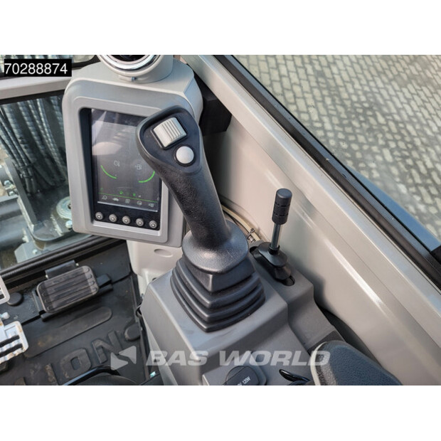 2024 زووم ليون ZE26GU-45553820