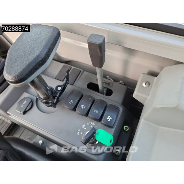 2024 زووم ليون ZE26GU-45553821