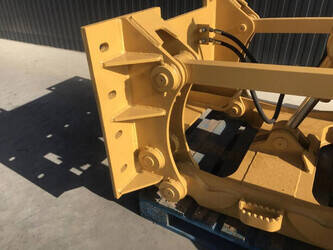 2025-volvo-g960-1424752-45554284