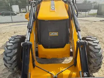 2025-jcb-3cx-pro-1424440-45554443