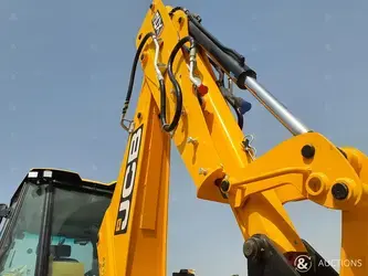 2025-jcb-3cx-pro-1424440-45554447