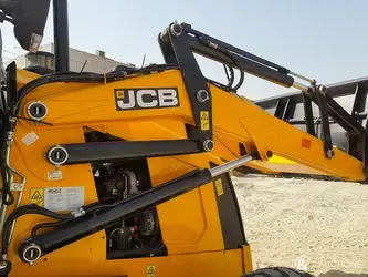 2025-jcb-3cx-pro-1424440-45554475