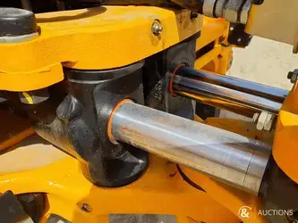 2025-jcb-3cx-pro-1424440-45554498